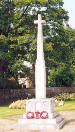 TrumpingtonMemorial1.jpg - 11989 Bytes